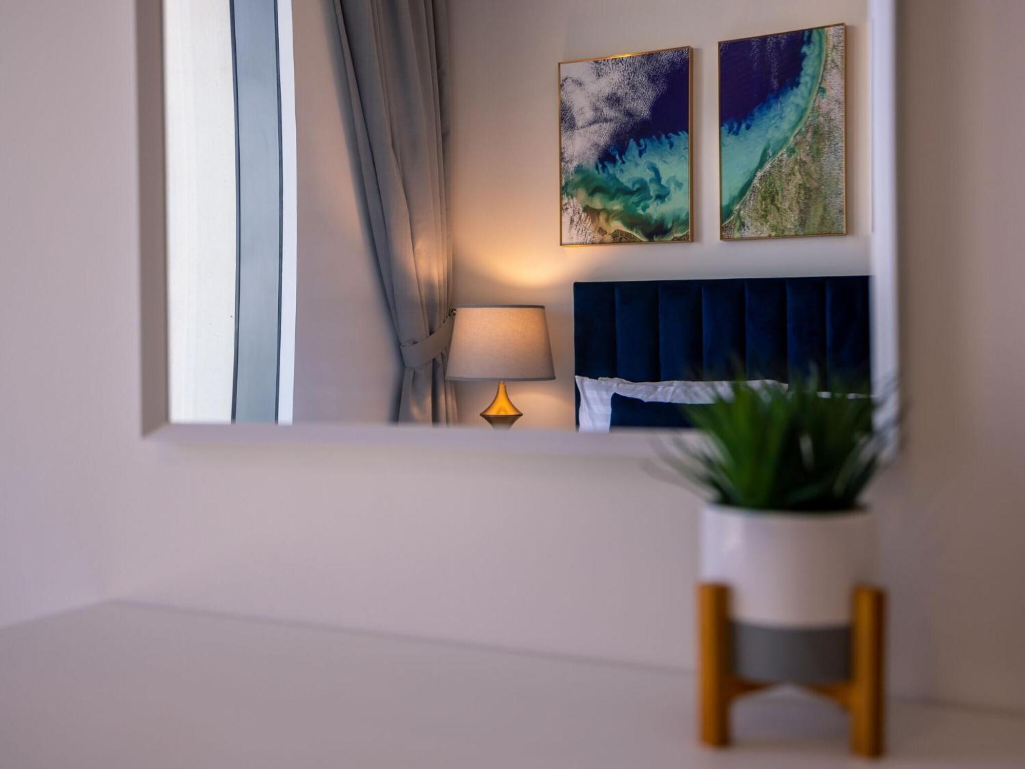 Luxurious Apartments Dubai Marina Views Pool Gym By Sojo Stay Ngoại thất bức ảnh