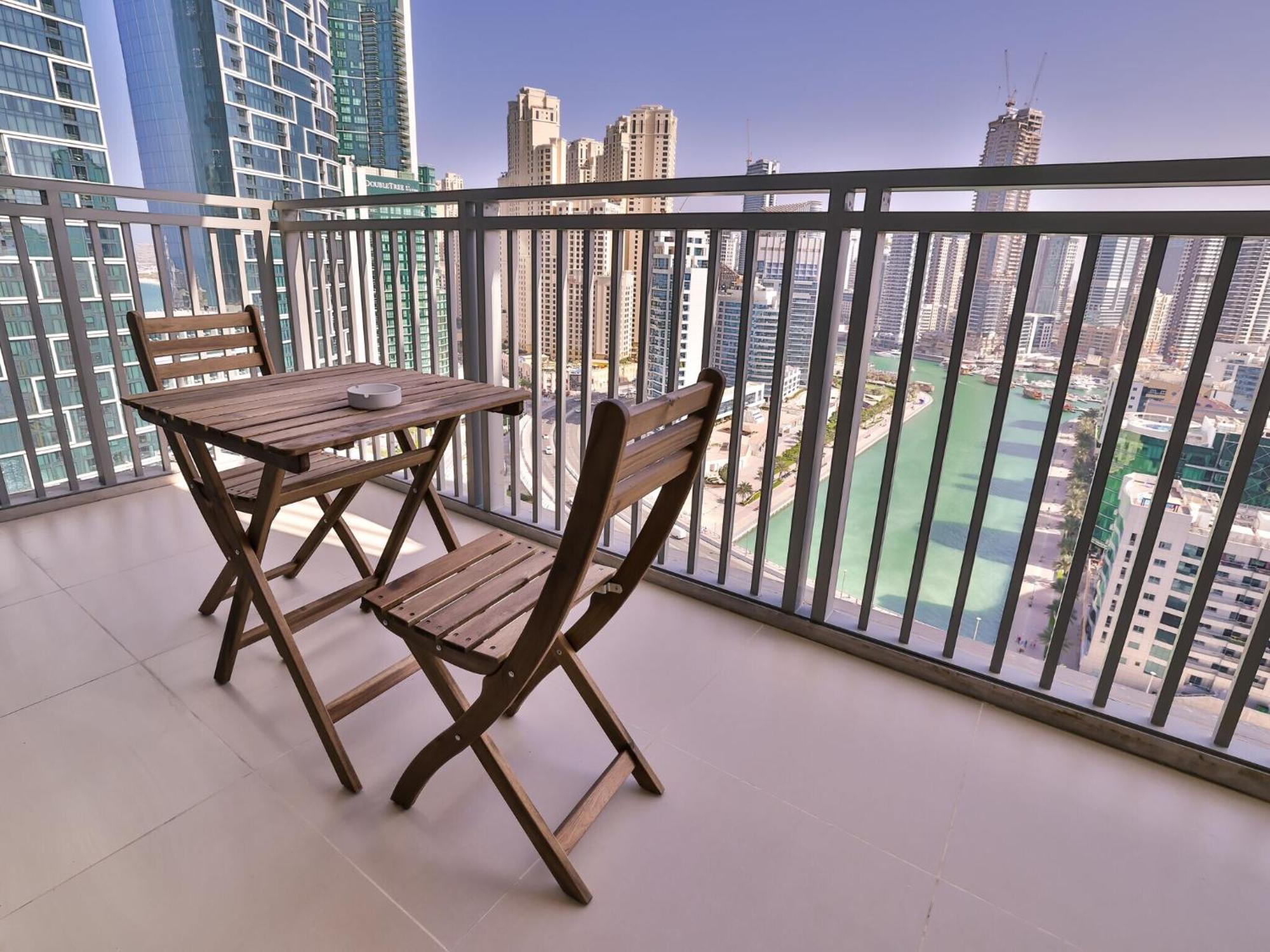 Luxurious Apartments Dubai Marina Views Pool Gym By Sojo Stay Ngoại thất bức ảnh